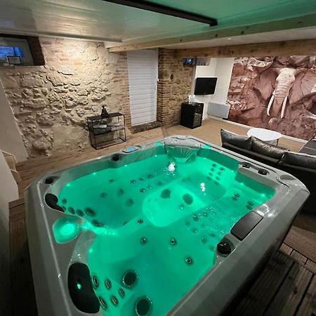 Gite Le Jardin Secret Et Gite Au Temps Suspendu Montpezat  Exterior foto