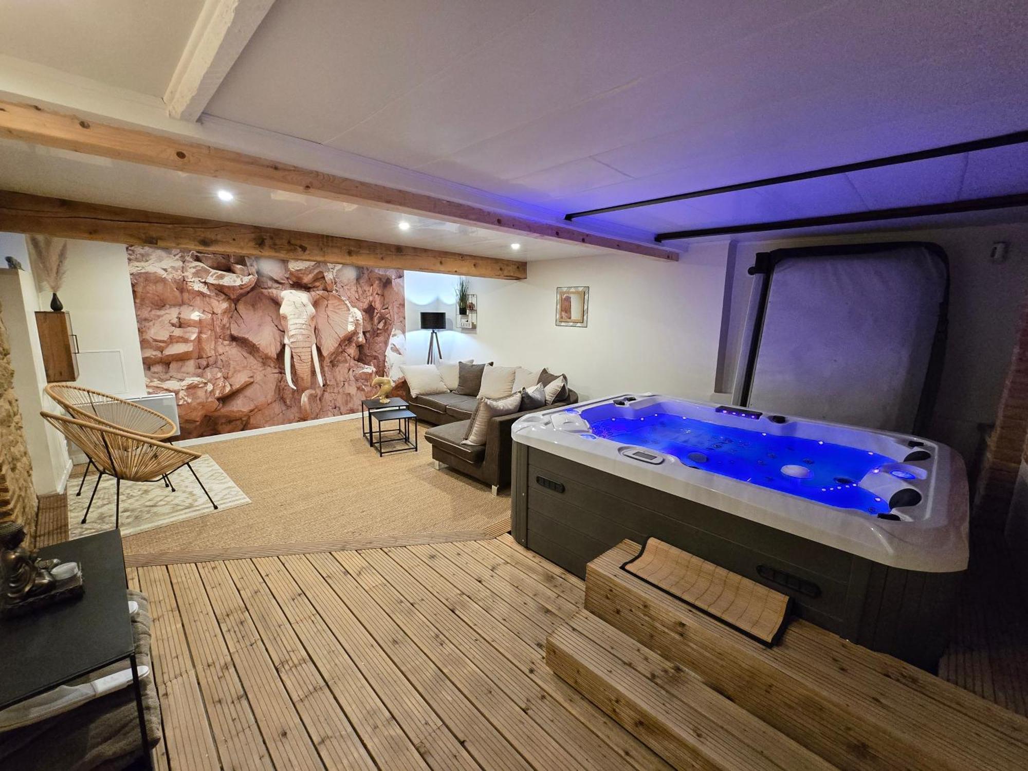 Gite Le Jardin Secret Et Gite Au Temps Suspendu Montpezat  Exterior foto
